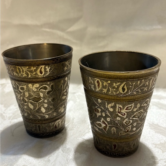 Antique Ornate Floral Metal Cups Set of 2 - Picture 6 of 8
